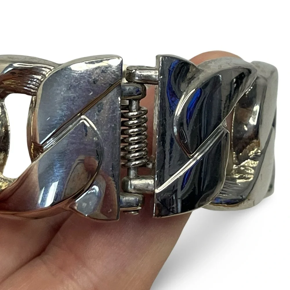 Silver Chain Link Hinge Bracelet